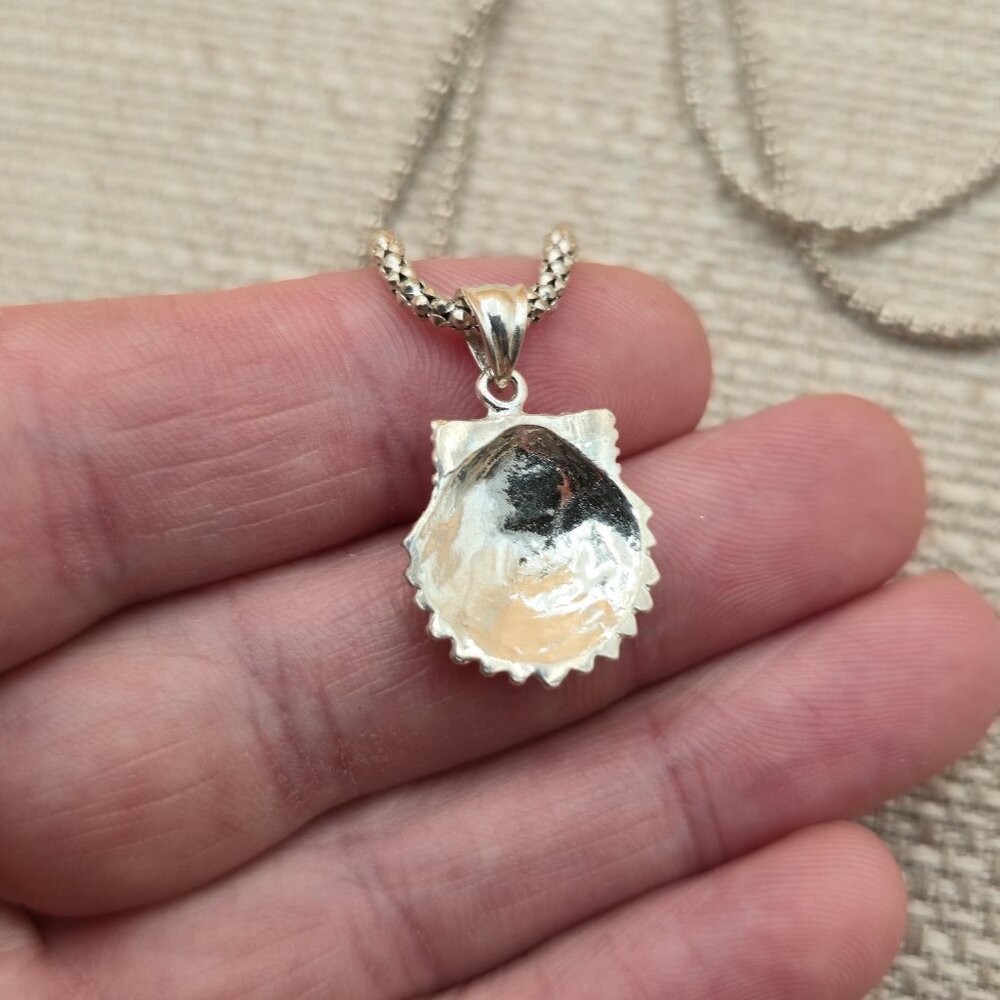 24 Inch Sterling Silver Sea Shell Beach Pendant Necklace A4754 - Picture 4 of 7